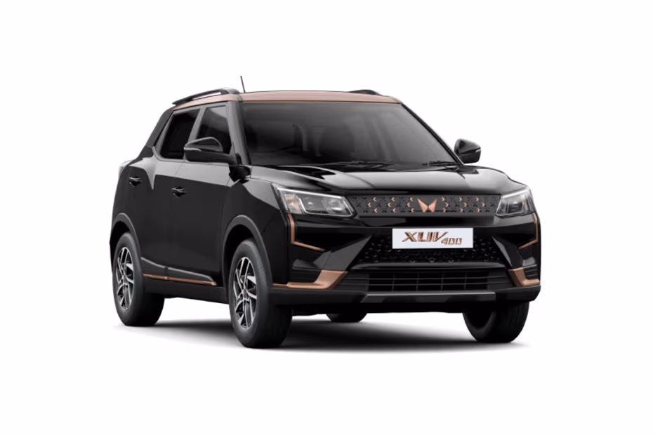 MAHINDRA Mahindra XUV400 EV thumbnail 2